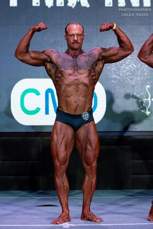 CLASSIC PHYSIQUE 178